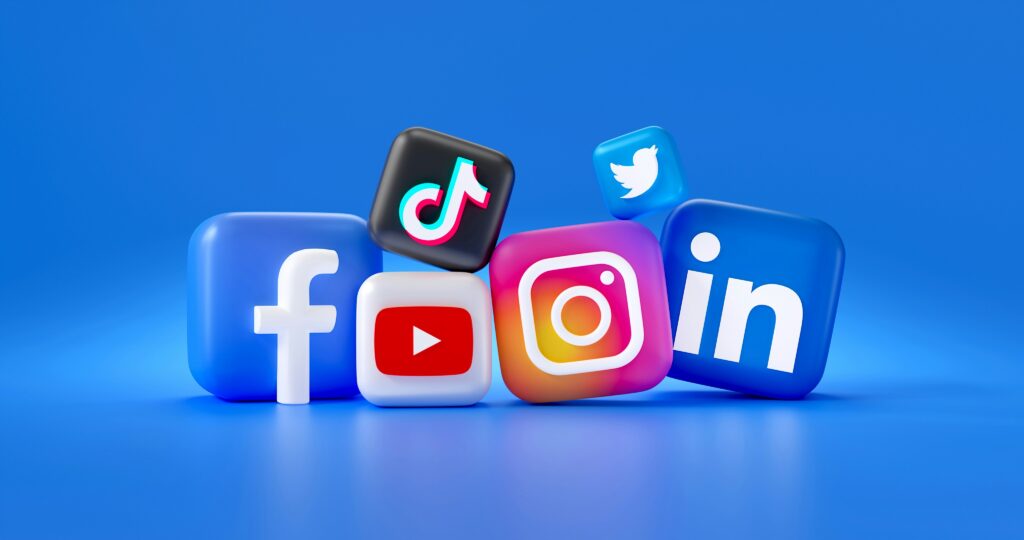 Social media acc